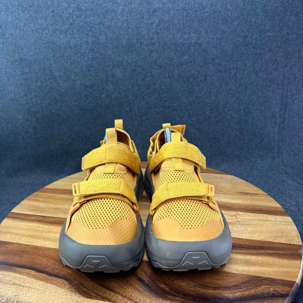 Teva Outflow Universal Sport Yellow Sunflower Men's Size 9 Hiking Water Shoes